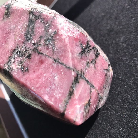 Crystal-Rhodonite Rough Polished Point - Picture 13 of 16